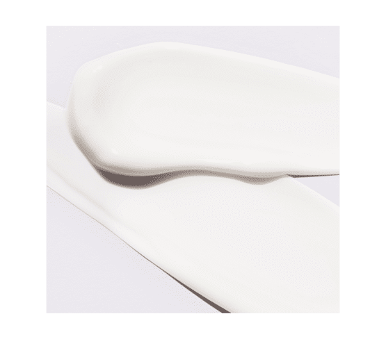 Besonders beruhigendes After-Sun-Fluid texture