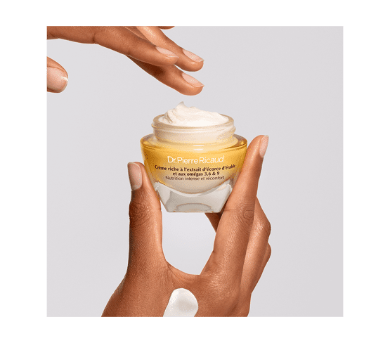 Crème riche nutrition intense et réconfort pot ouvert
