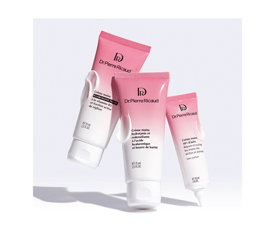 Crème mains hydratante, repulpante et embellissante vidéo