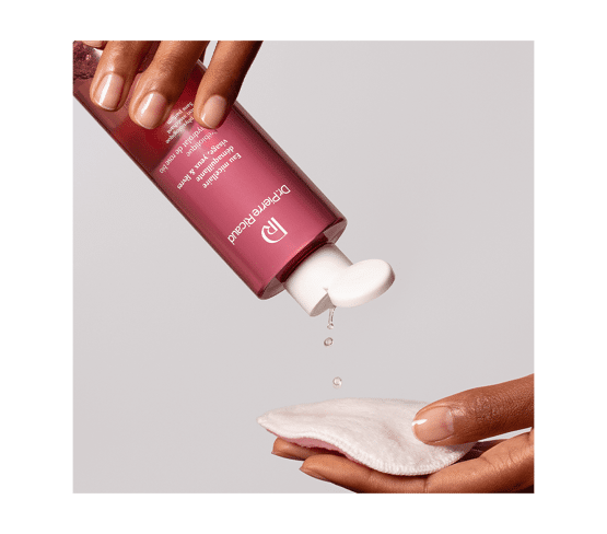Eau micellaire démaquillante visage, yeux & lèvres pot ouvert
