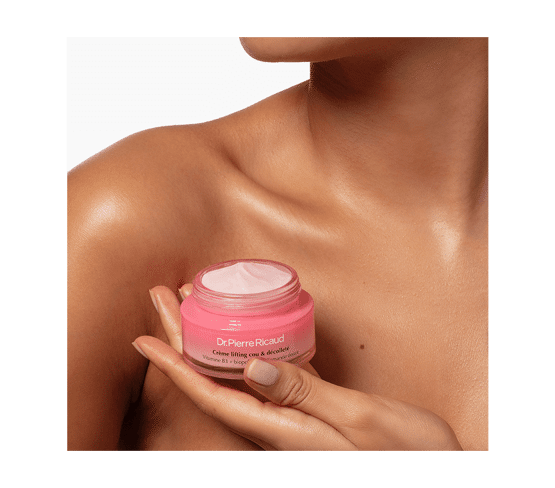 Crème lifting cou et décolleté texture