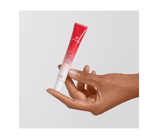 Contour yeux & booster cils revitalisant pot ouvert