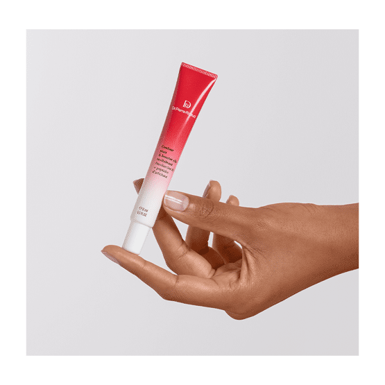 Contour yeux & booster cils revitalisant pot ouvert