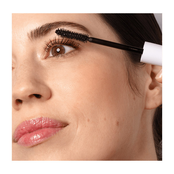 Mascara volume fortifiant Vitamines B3-B8 texture