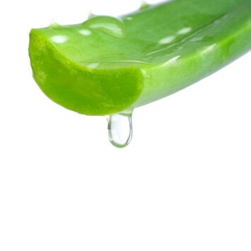 pot de creme et pot de gel hydratant et masque express a l'aloe vera