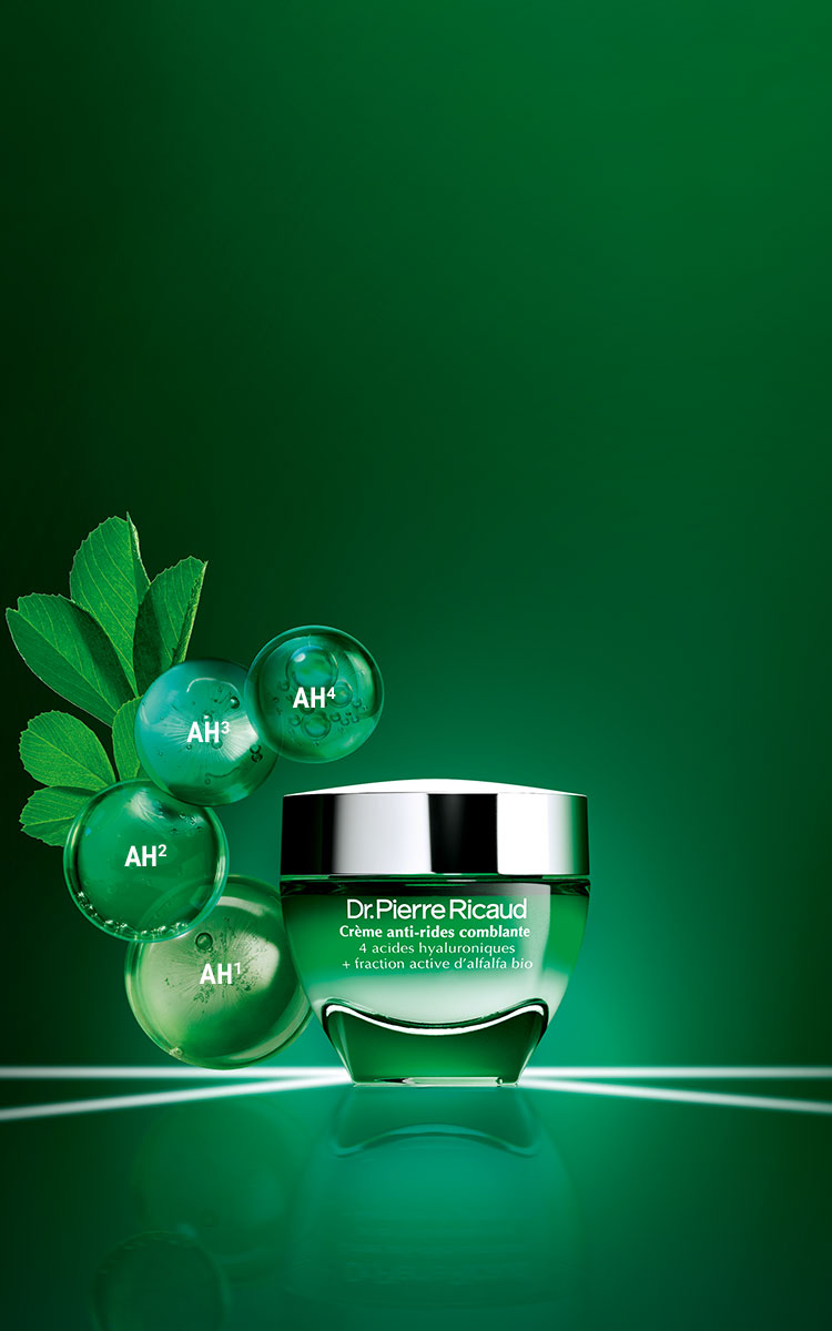 4x plus d\'acides hyaluroniques pour votre peau*
